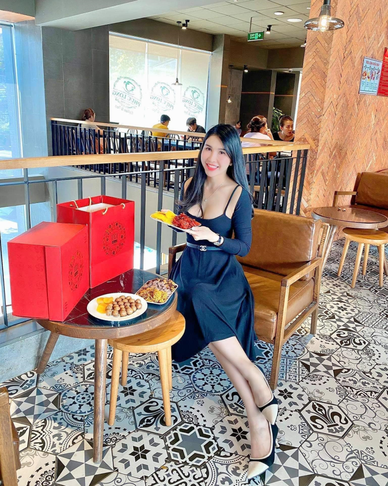 Sỉ hộp quà tết TÂN SỬU 2021 - 8 loại mứt thượng hạng Tuyển sỉ hộp quà tết TÂN SỬU 2021 - 8 loại mứt thượng hạng