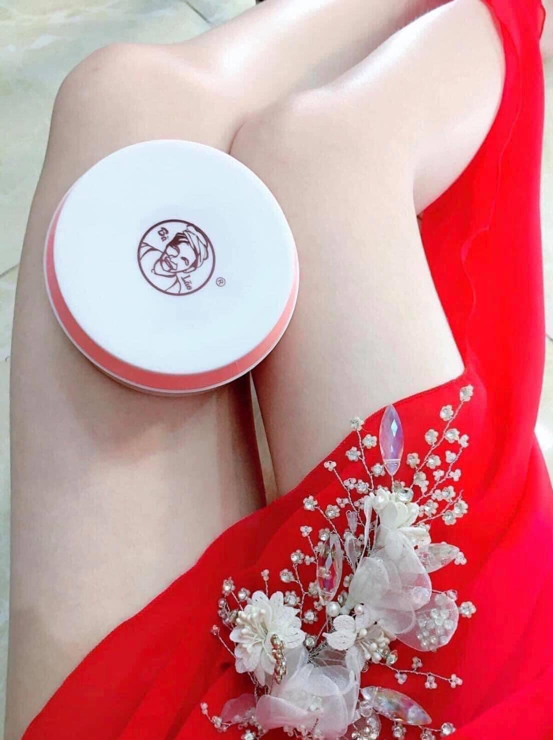 Kem body phấn Mỹ Phẩm Bà Lão Kem body phấn Mỹ Phẩm Bà Lão