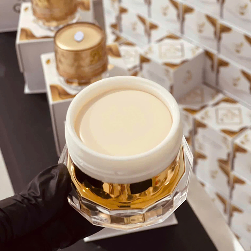 14577_q2-phuu_20250214113716-6.jpg Kem Face Q2 Collagen VIP Vàng 25g Phiên Bản Mới 2025 - Mỹ Phẩm Nguyễn Liên - 8936027192164