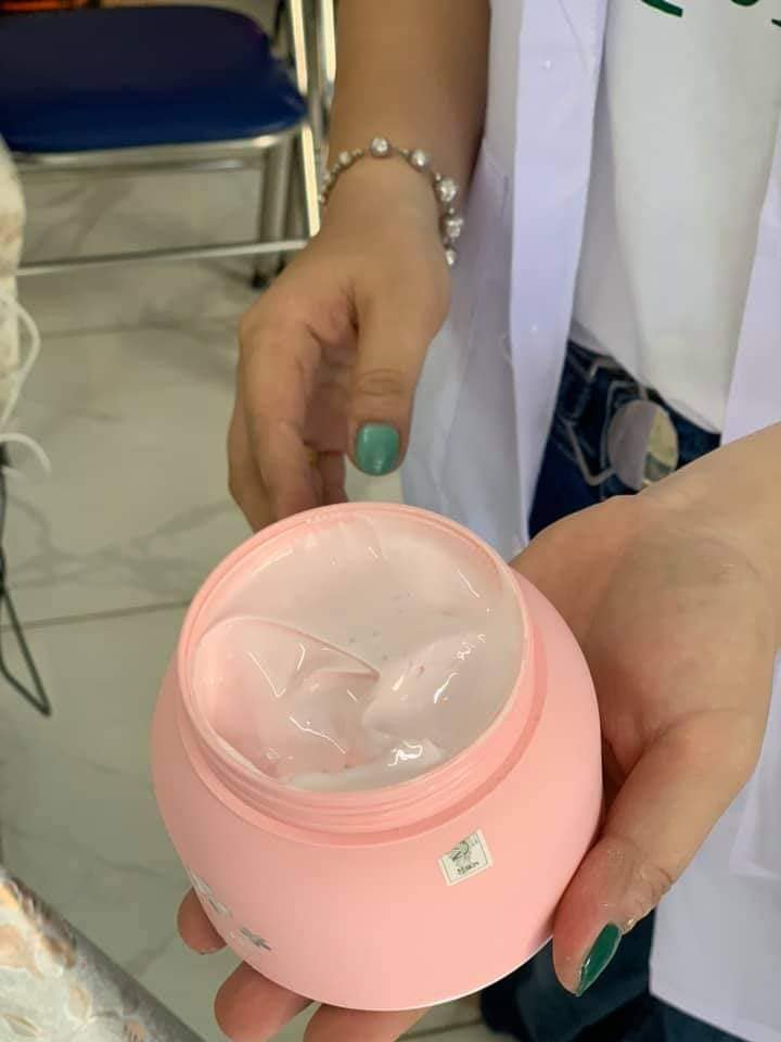 Bộ sản phẩm dưỡng trắng da hoa anh đào MQSkin hàng chính hãng Bộ sản phẩm dưỡng trắng da hoa anh đào MQSkin hàng chính hãng