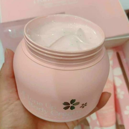 Bộ sản phẩm dưỡng trắng da hoa anh đào MQSkin hàng chính hãng Bộ sản phẩm dưỡng trắng da hoa anh đào MQSkin hàng chính hãng