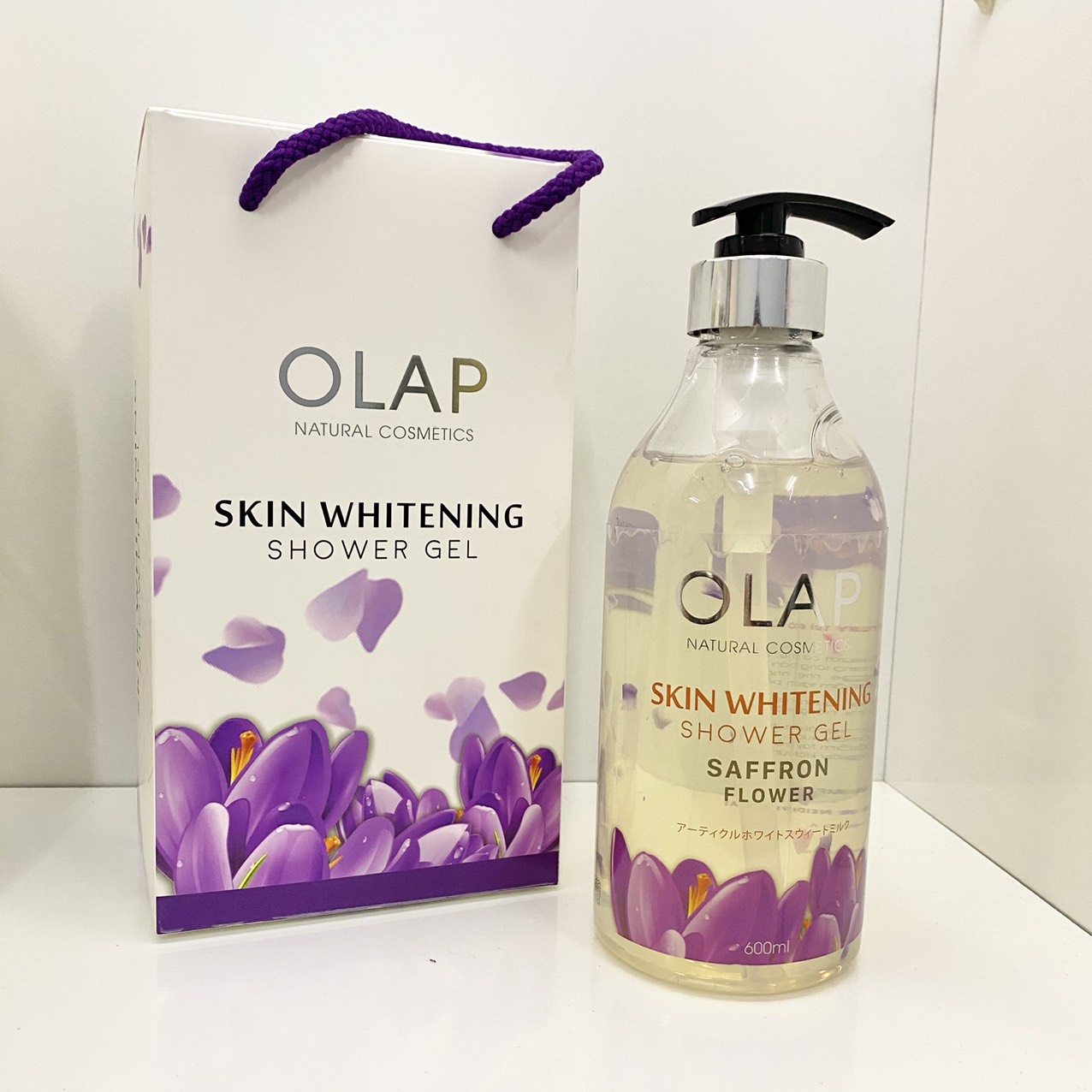 14805-1120377600-z2940045958688-19e2f622a79442facd3bb535e52c0c33-5.jpg Sữa Tắm Trắng Da Olap French Màu Tím 600ml - 8938519955936