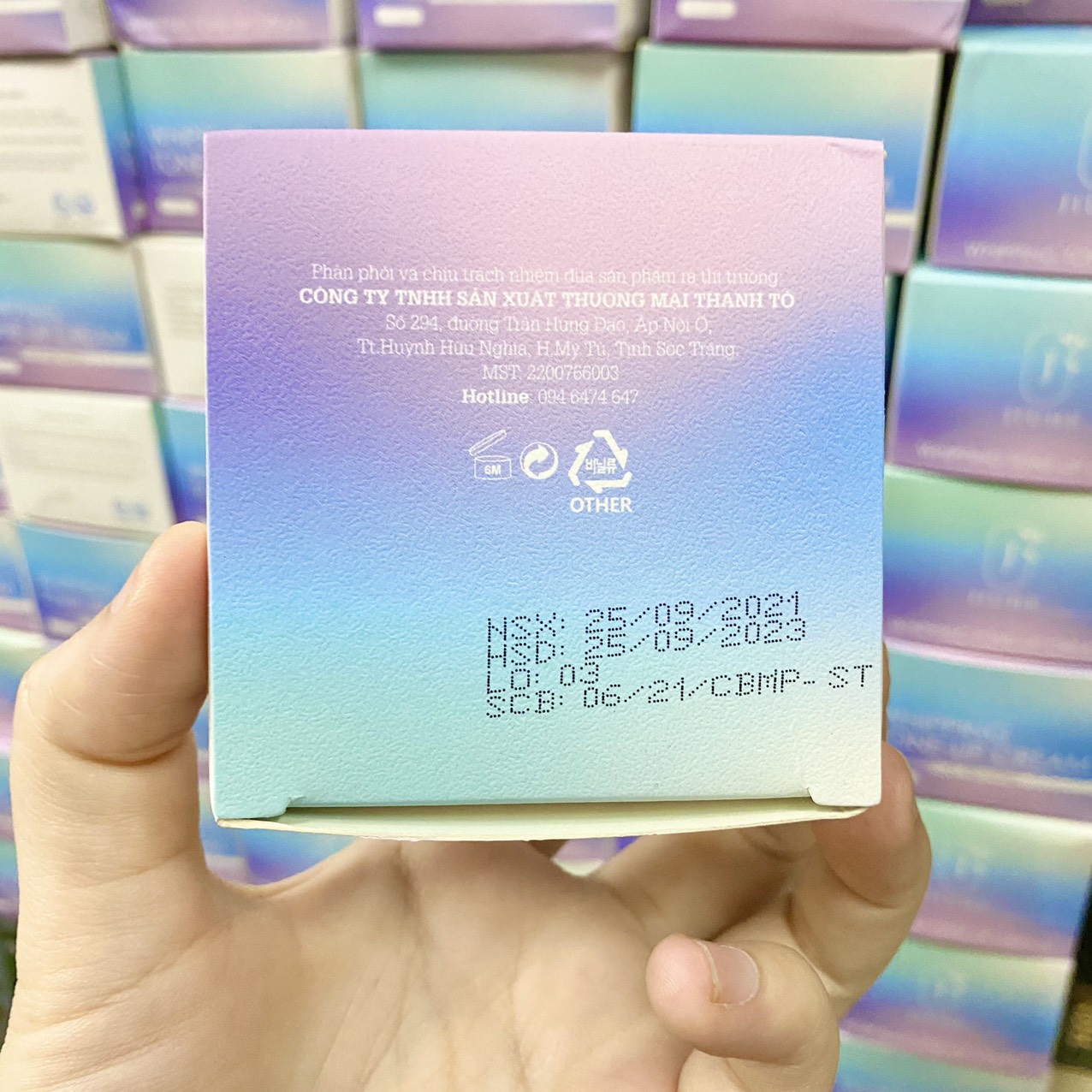 15256-0752124130-z2828196782465-582ec636b97f7f88e12c6ab1ed192459-4.jpg Kem Face Jiuhe Thanh Tô Cosmetics - FACEJ