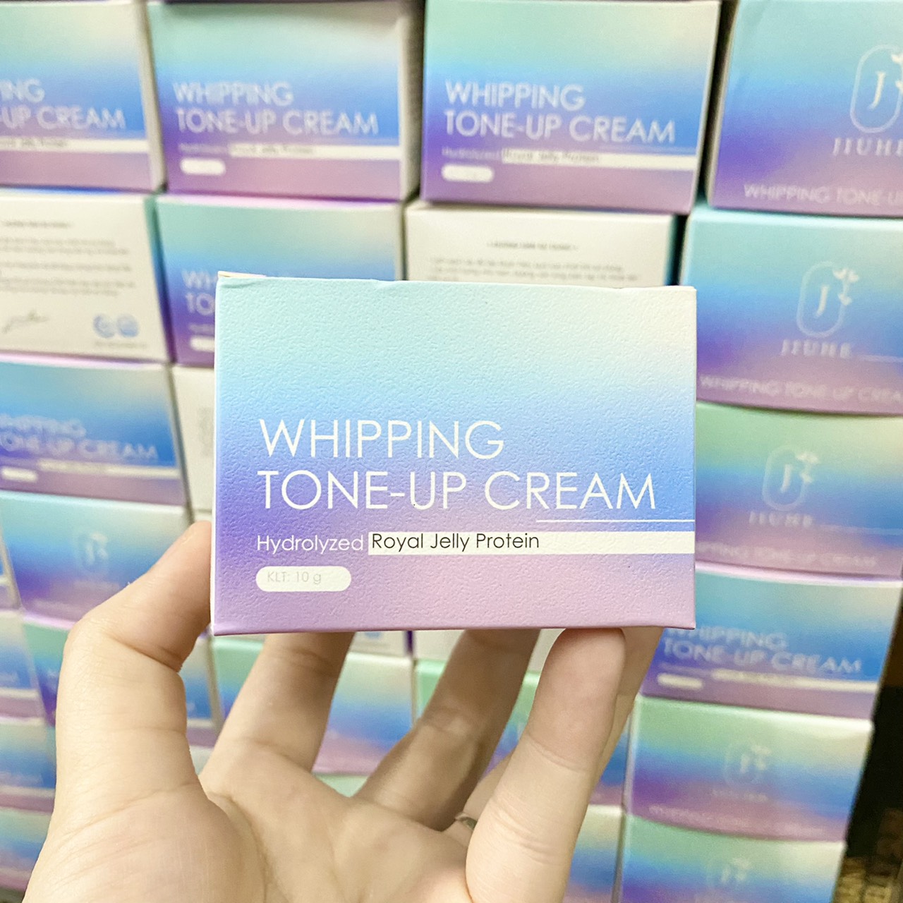 15256-0752161790-z2828196801465-6a78e7f444231ac35f400148d8961e32-4.jpg Kem Face Jiuhe Thanh Tô Cosmetics - FACEJ