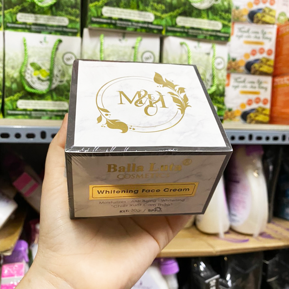 15451-z2714884011714-426f1a48e0a9660bca8008a9f94bca1b-5.png Kem Face Nâng Cơ Balla Luta Whitening Face Cream - 8936144070123
