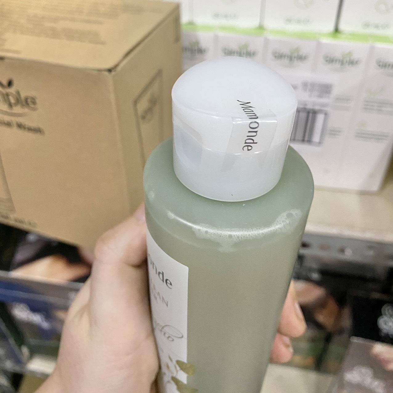 Nước hoa hồng diếp cá Mamonde kiểm soát nhờn cho da dầu 250ml Nước hoa hồng diếp cá Mamonde kiểm soát nhờn cho da dầu 250ml