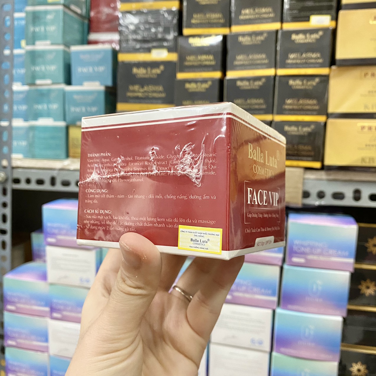 15502-z2828196497446-ecfad5f0802243f8d21af799109c0efd-6.jpg Kem Face VIP Đỏ Giảm Thâm Nám Căng Bóng Da Balla Luta - 8936144070147