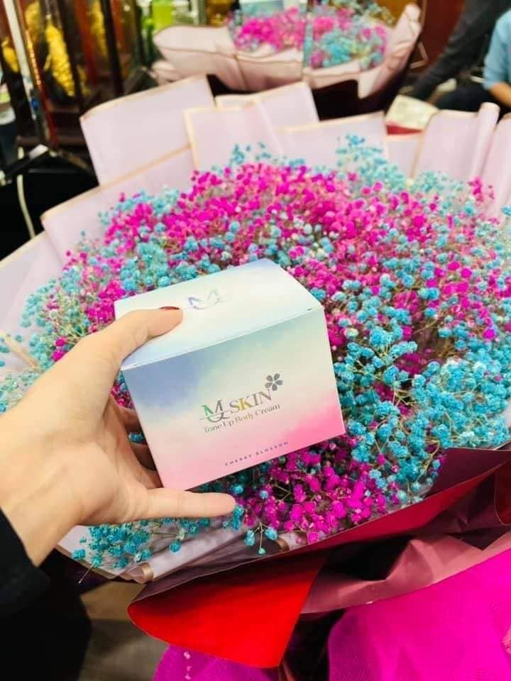 Kem Body Hoa Anh Đào Tone Up Body Cream MQ Skin Chính Hãng Kem Body Hoa Anh Đào Tone Up Body Cream MQ Skin Chính Hãng