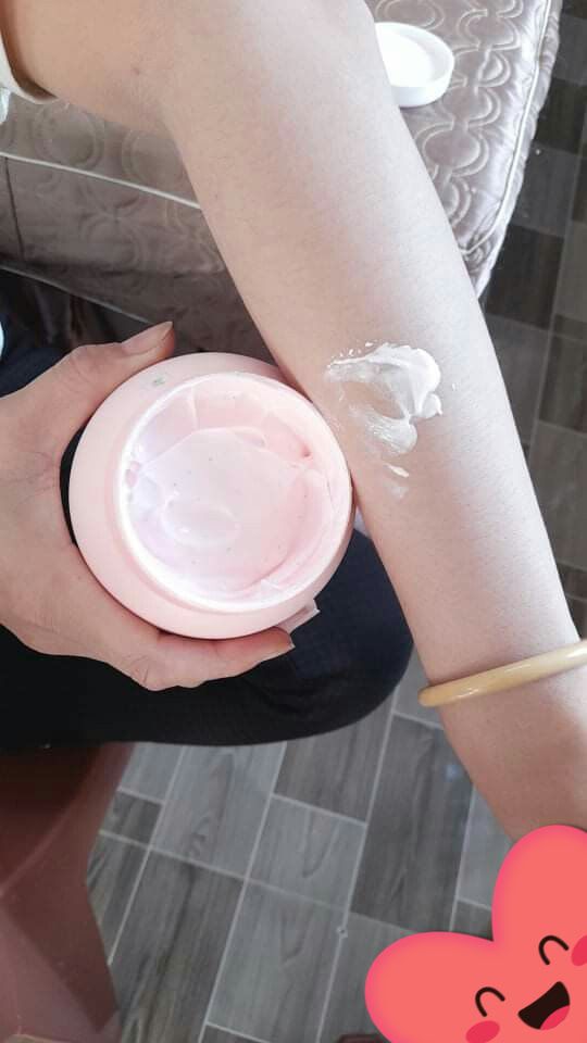 Kem Body Hoa Anh Đào Tone Up Body Cream MQ Skin Chính Hãng Kem Body Hoa Anh Đào Tone Up Body Cream MQ Skin Chính Hãng