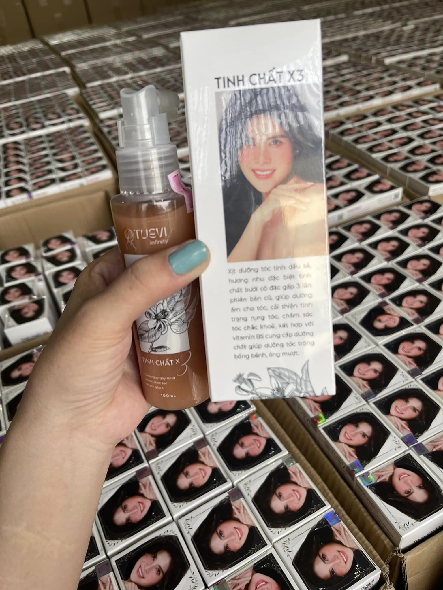 18108-z3882666989924-68e657d4af26ad4b5ce098e9cb6e2cc7-2.jpg Tinh Chất Sả Bưởi Tuệ Vi Infinity Phiên Bản Mới Tinh Chất X3 - TCTV02