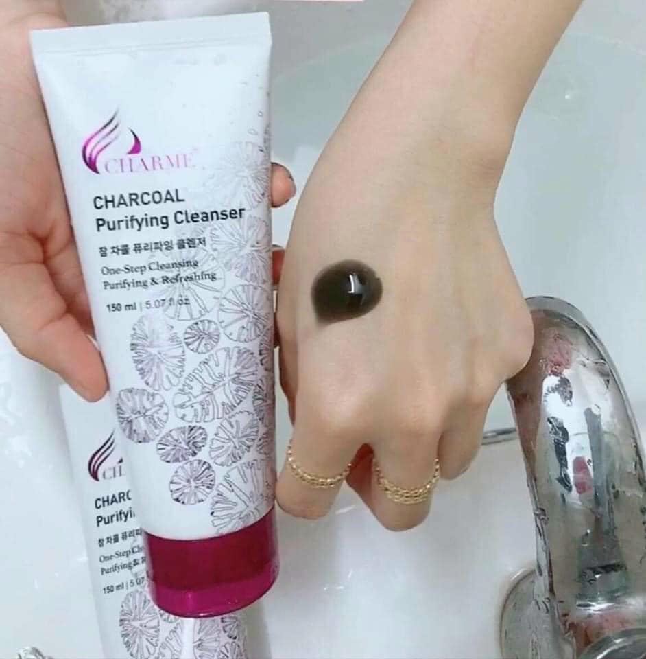 19502-sua-rua-mat-than-hoat-tinh-charme-charcoal-6-1.jpg Sữa Rửa Mặt Than Hoạt Tính Charme Charcoal Purifying Cleanser - 8809085103123