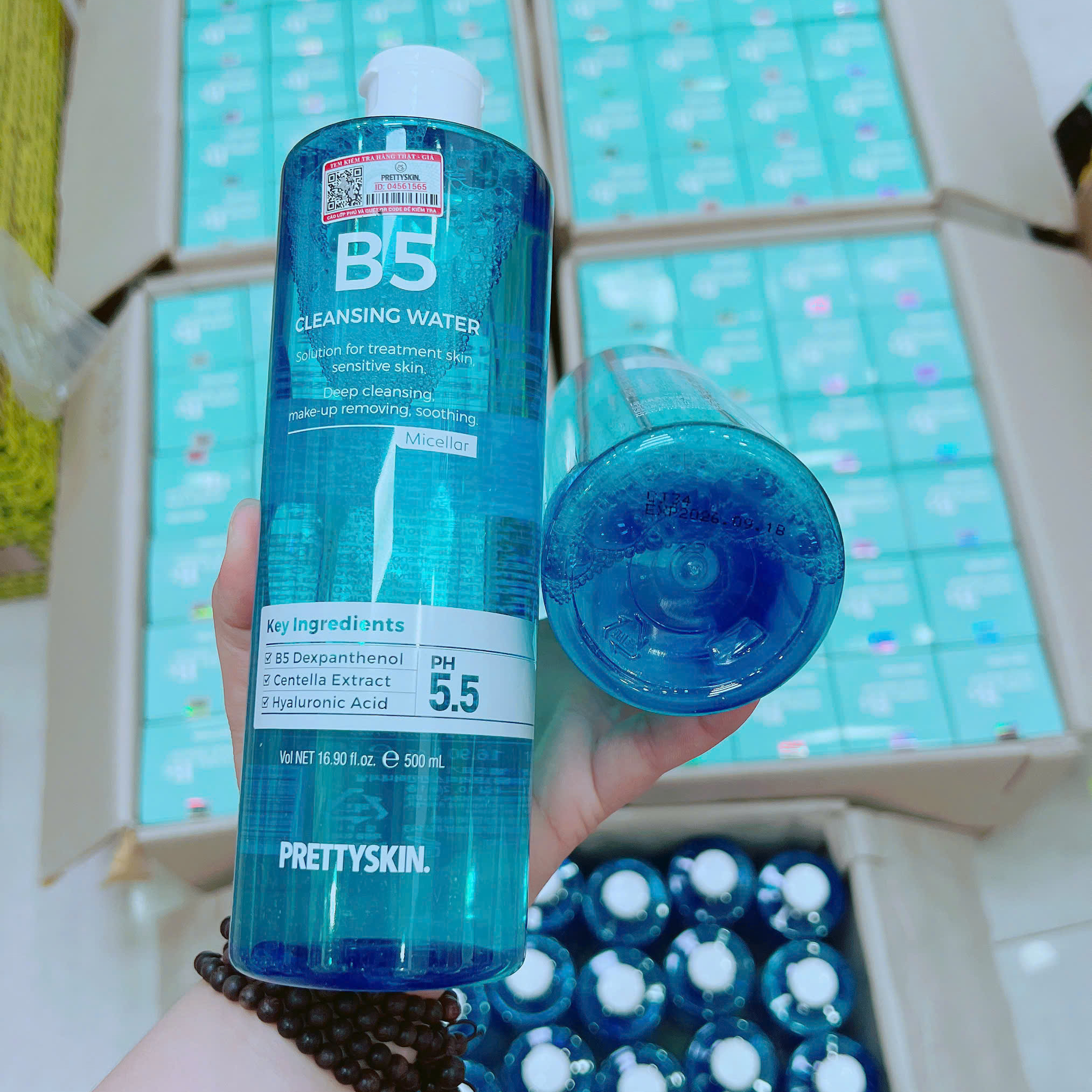 Nước Tẩy Trang B5 PrettySkin 500ml Nước Tẩy Trang B5 PrettySkin 500ml