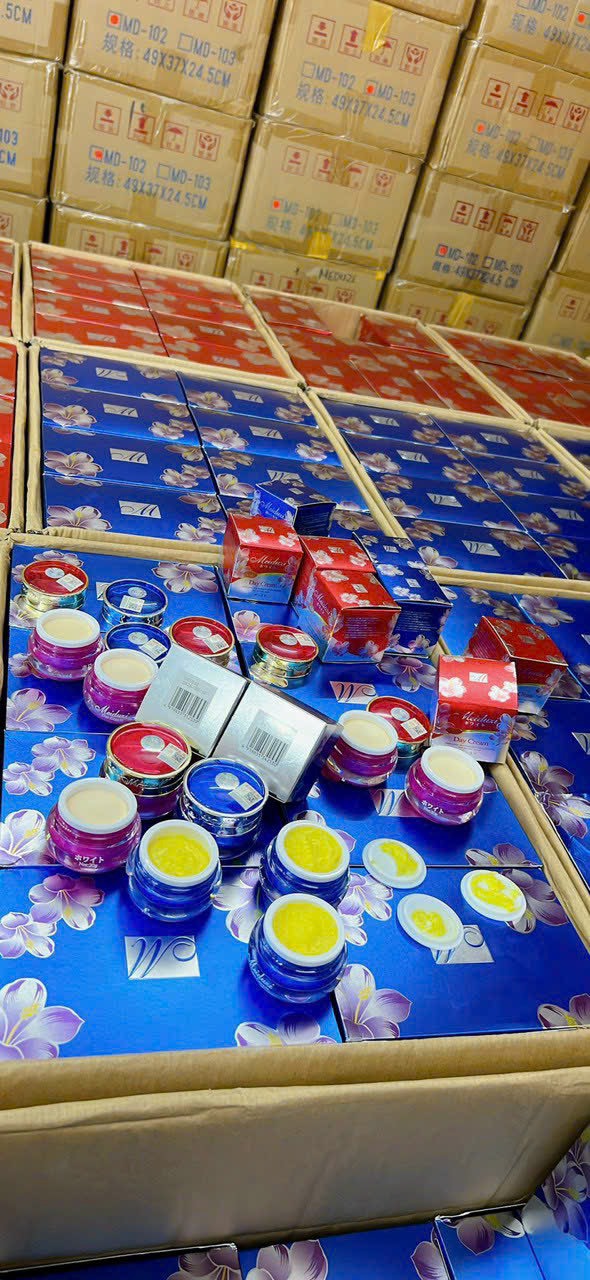 Shop sỉ kem Meiduzi Xanh Ban Đêm Tem Vuông Shop sỉ kem Meiduzi Xanh Ban Đêm Tem Vuông