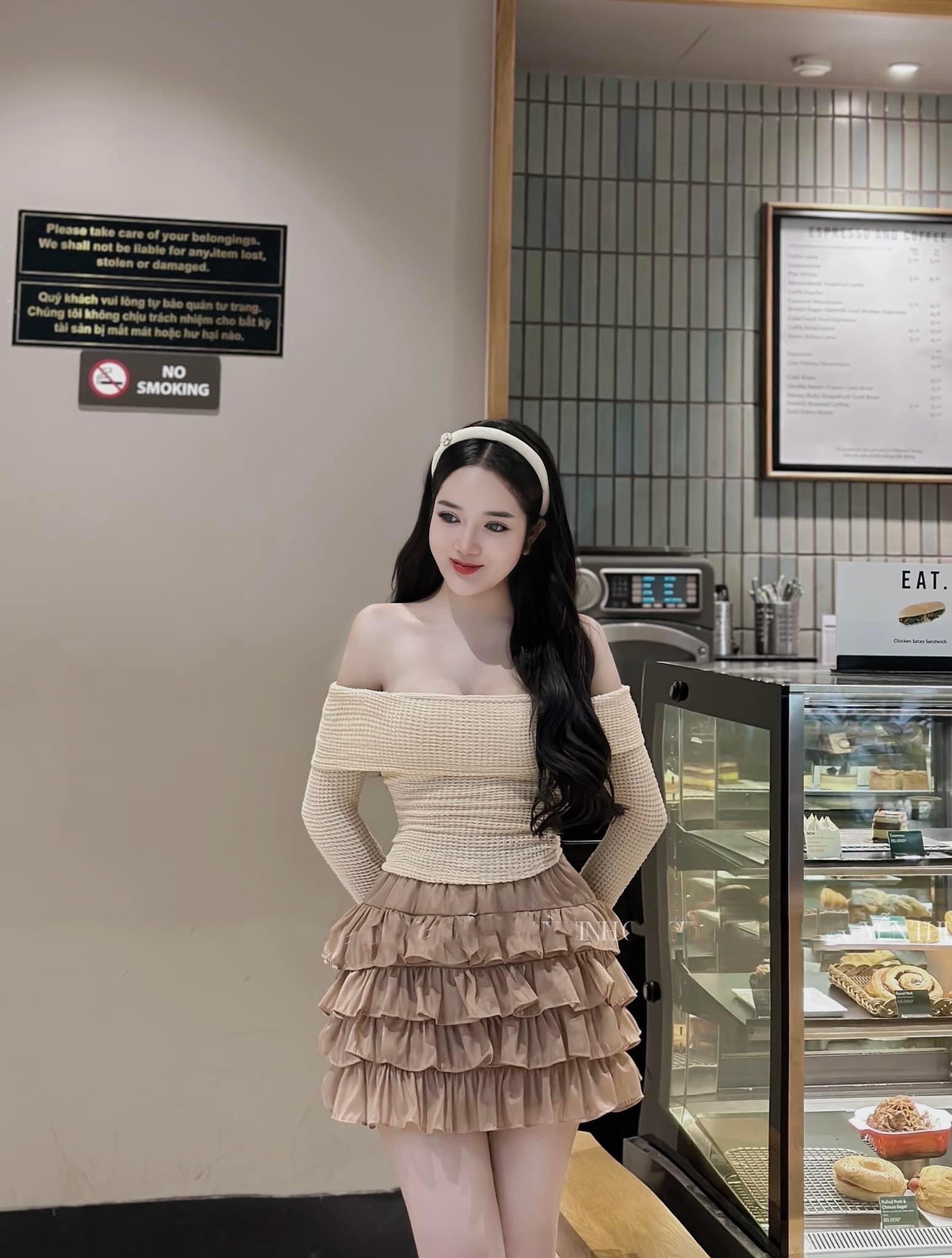 Váy cổ yếm trễ vai lông vũ | Shopee Việt Nam
