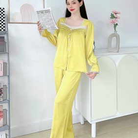 Đồ bộ dài áo tay dài cổ vuông phối ren màu trơn - DBO3182