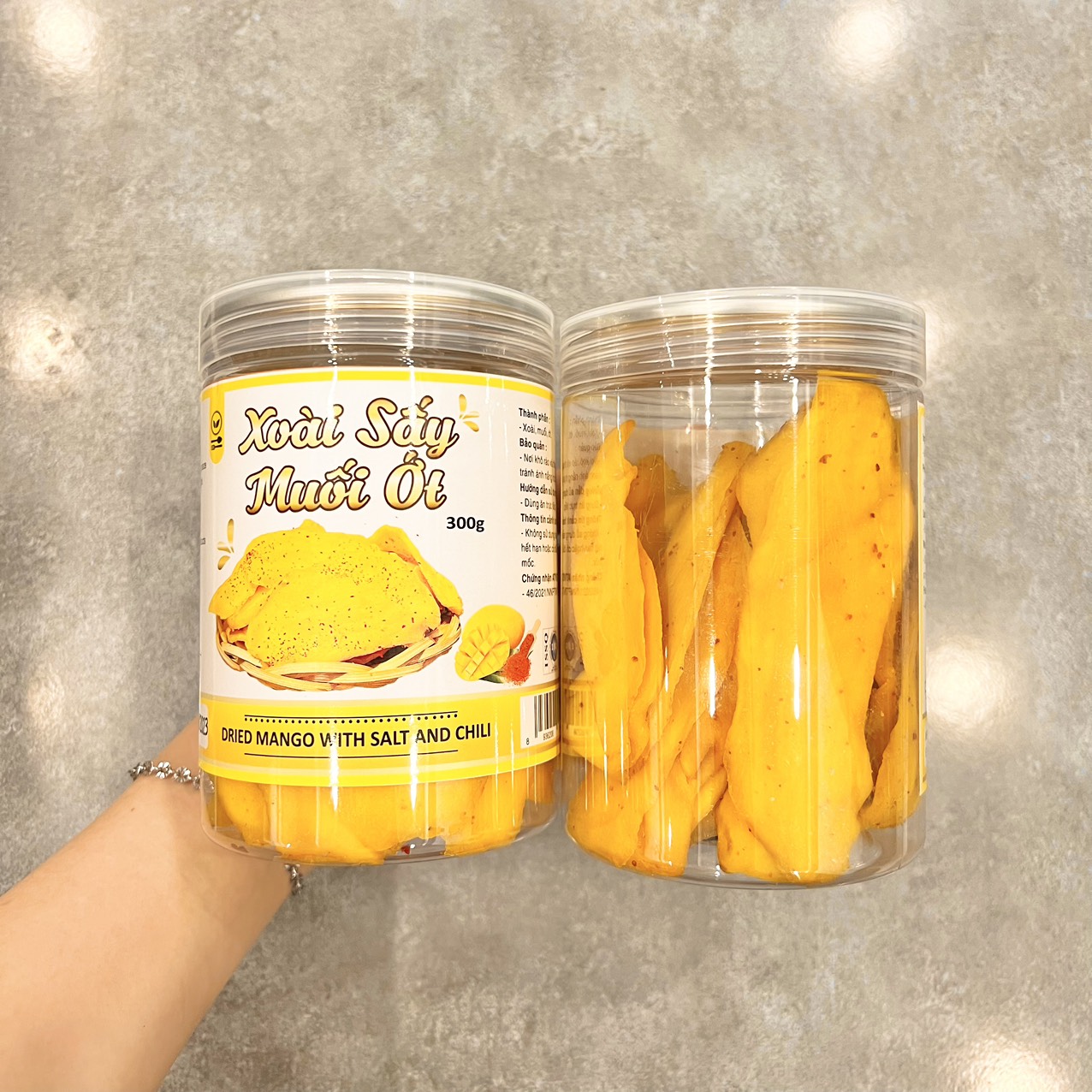 Nguồn sỉ xoài Sấy Muối Ớt Thơm Ngon 300g Nguồn sỉ xoài Sấy Muối Ớt Thơm Ngon 300g