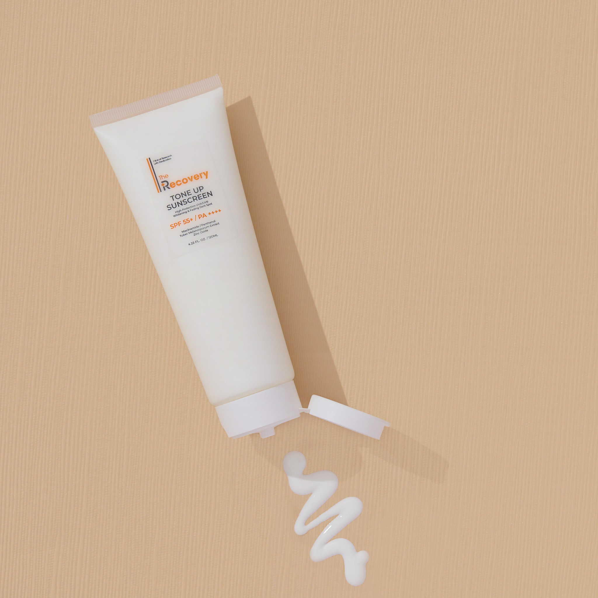 22653-z4837900785826-60642ddd021a7c30b4475d52e9d541b5-1.jpg Kem Chống Nắng Nâng Tone The Recovery - 8936217560032
