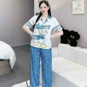 Đồ bộ pijama latin quần dài áo tay ngắn cổ bẻ in hình dể thương - DBO4363