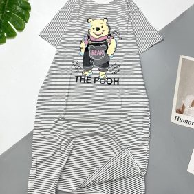 Đầm form suông tay ngắn cổ tròn in hình gấu The Pooh - DBO4389