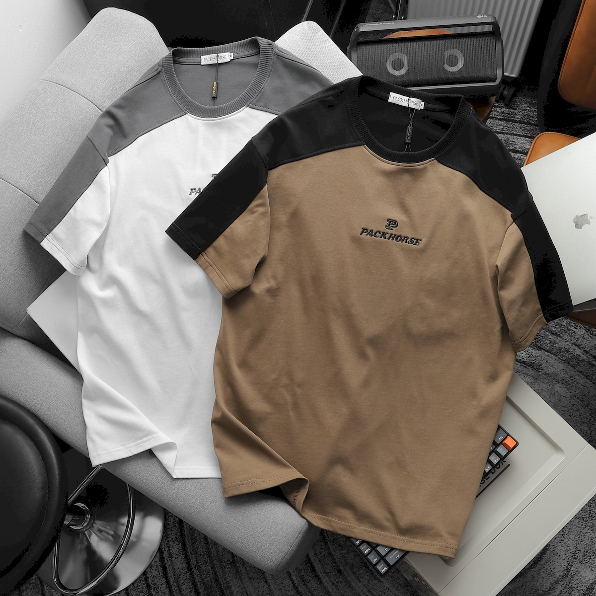 24093_z5363825469367-ebdc780ac31c90bb6e4e73d1ca56852d_20240420025040-3.png Áo Thun Nam Cổ Tròn Oversize Tay Phối Màu Thêu Chữ PackHorse - AB512