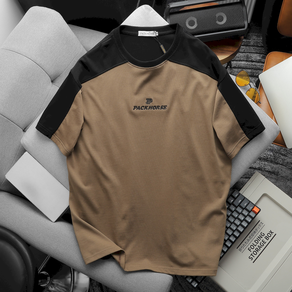 24093_z5363825488013-ec2a619c6d7fb6ecb8a9b36c35fb2fa2_20240420025041-3.png Áo Thun Nam Cổ Tròn Oversize Tay Phối Màu Thêu Chữ PackHorse - AB512