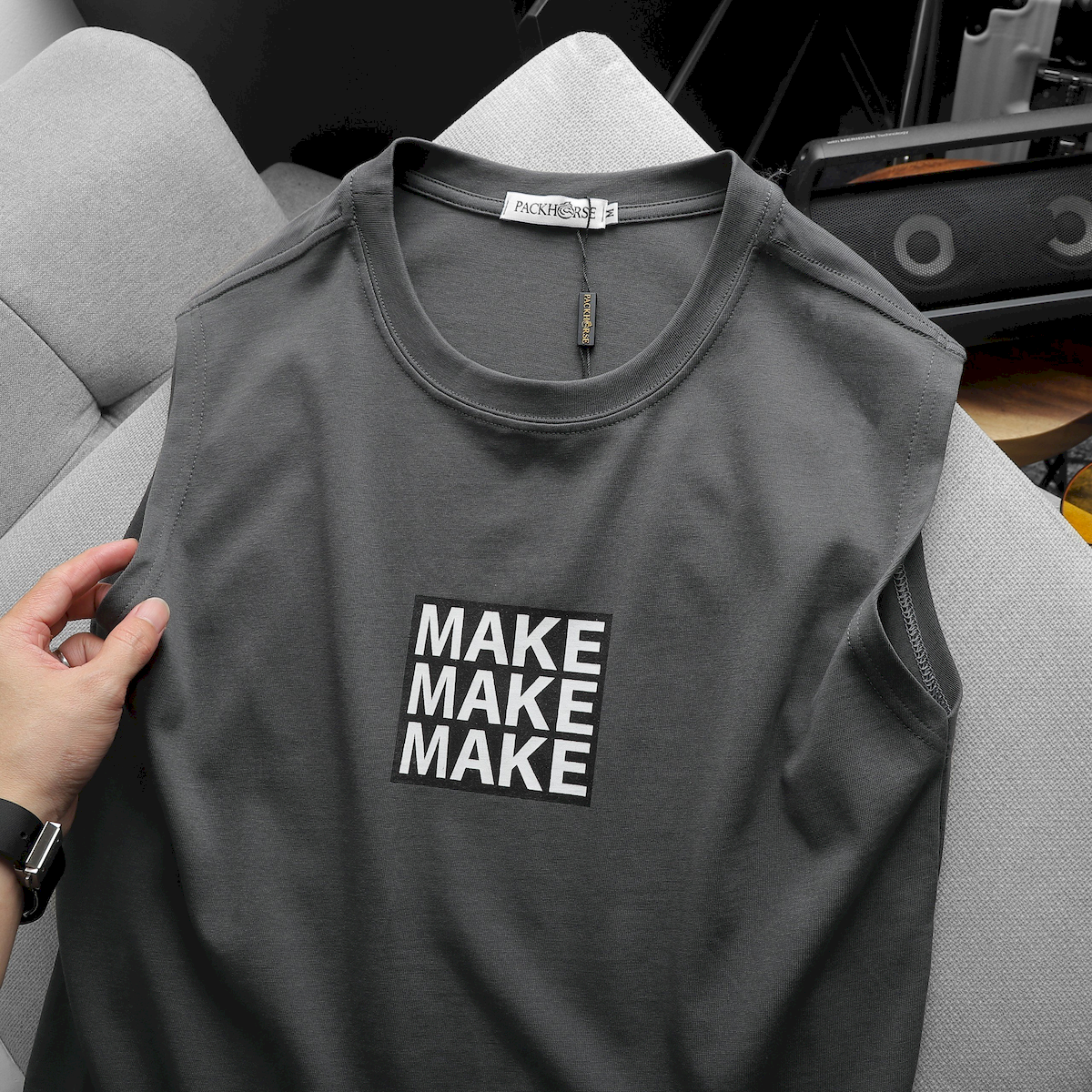 24249_z5425925988762-a8e35e743296d5192c5b37d36c0d28df_20240510184741-2.png Áo Thun Ba Lỗ Nam Pack Horse In Chữ MAKE - AB517