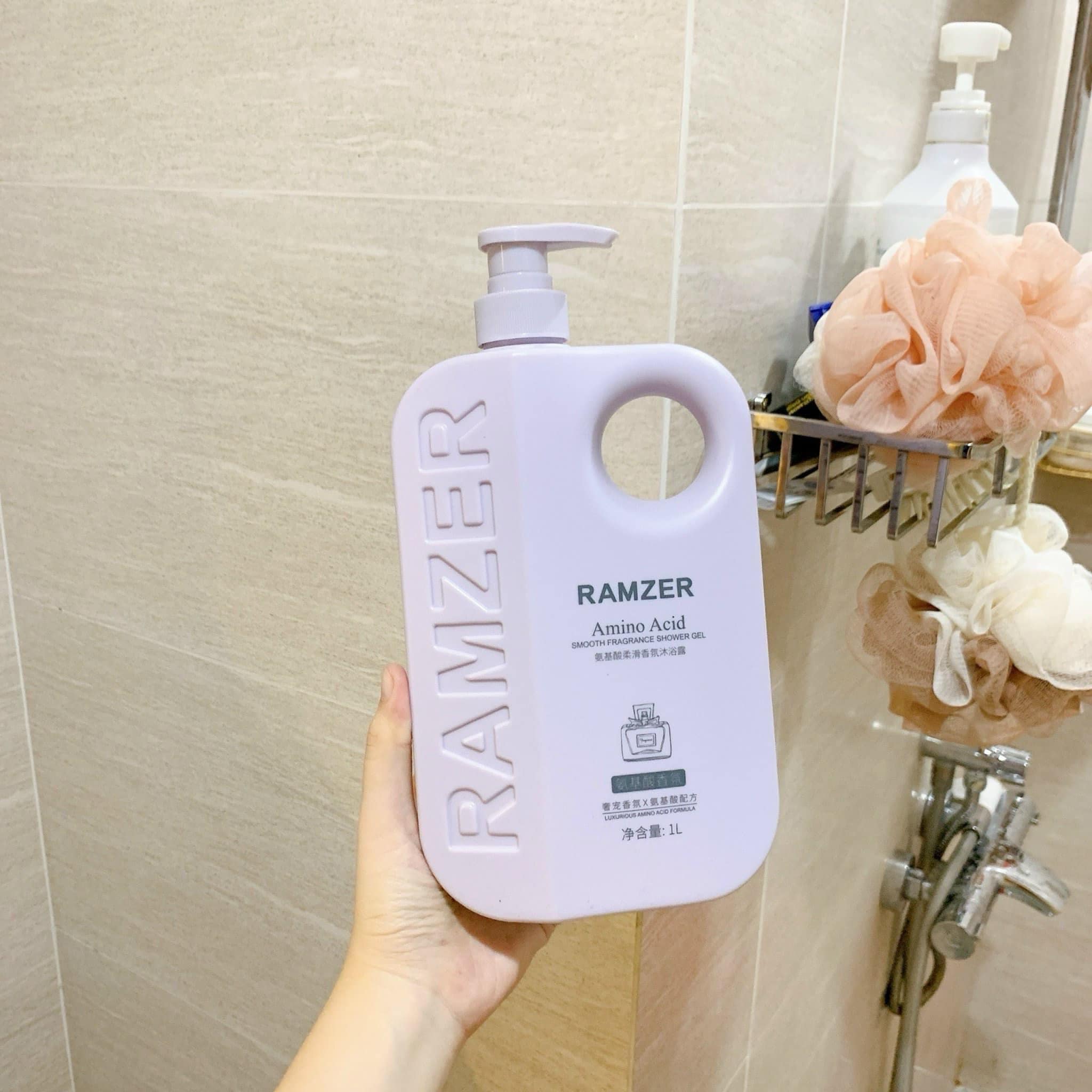 Giá sỉ sữa Tắm Ramzer Hương Nước Hoa Chai Màu Tím 1L Giá sỉ sữa Tắm Ramzer Hương Nước Hoa Chai Màu Tím 1L