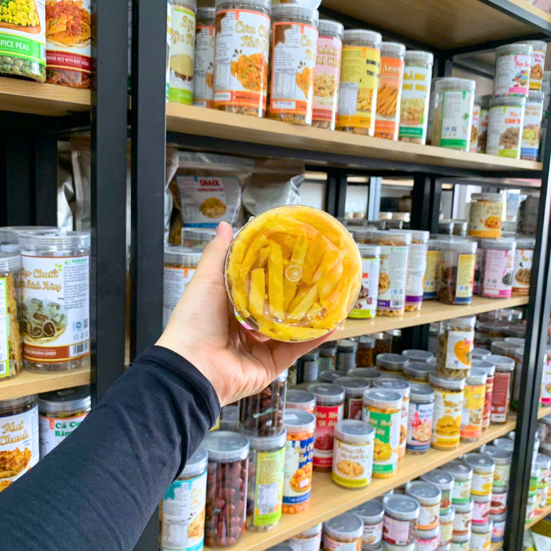 Shop sỉ khoai Lang Vàng Sợi Sấy Giòn 300g Shop sỉ khoai Lang Vàng Sợi Sấy Giòn 300g