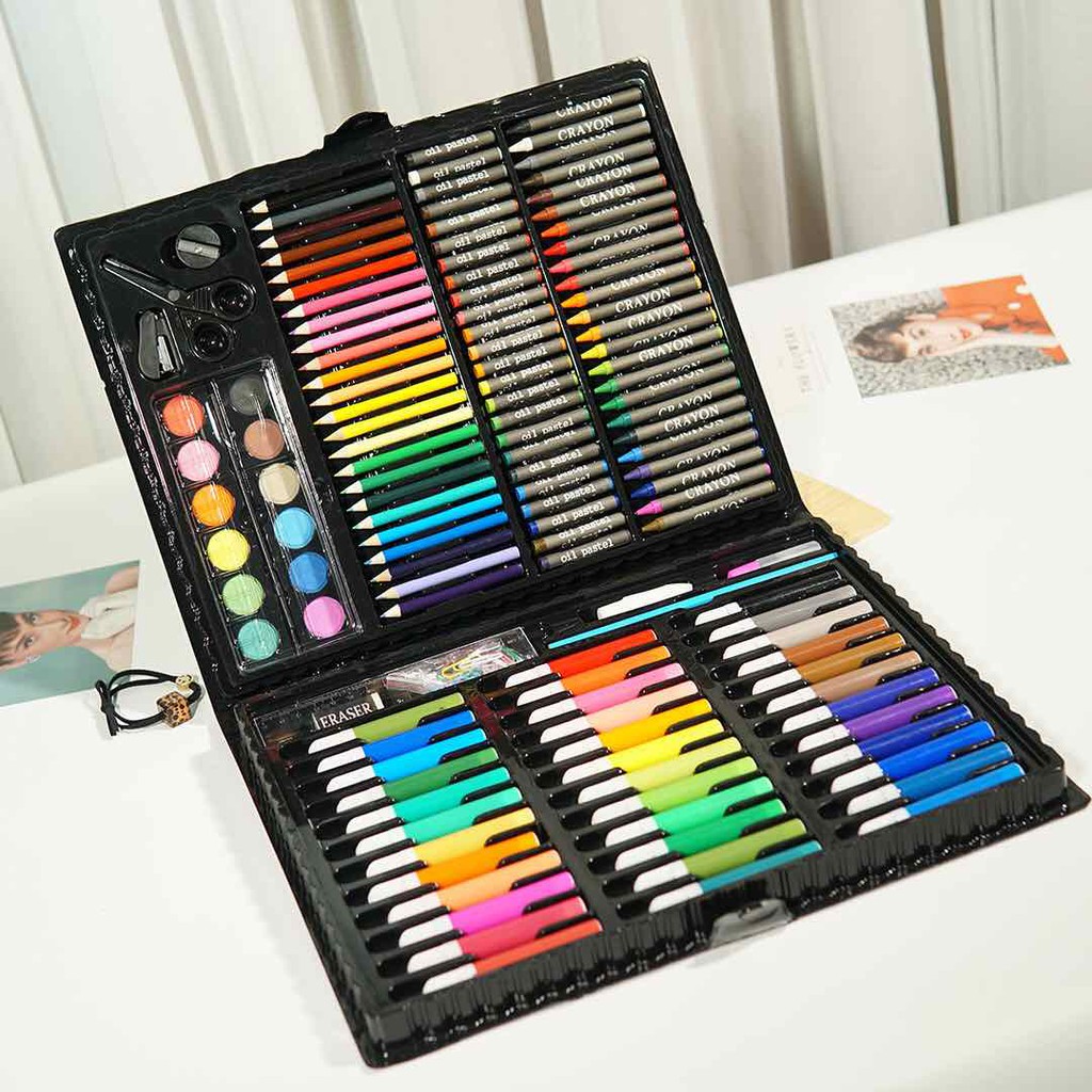 Giá sỉ hộp Bút Màu 150 Chi Tiết - Hộp Màu Cho Bé - Thiết Kế Đẹp Mắt Chất Liệu An Toàn 28.5x36.5x3.8cm Giá sỉ hộp Bút Màu 150 Chi Tiết - Hộp Màu Cho Bé - Thiết Kế Đẹp Mắt Chất Liệu An Toàn 28.5x36.5x3.8cm