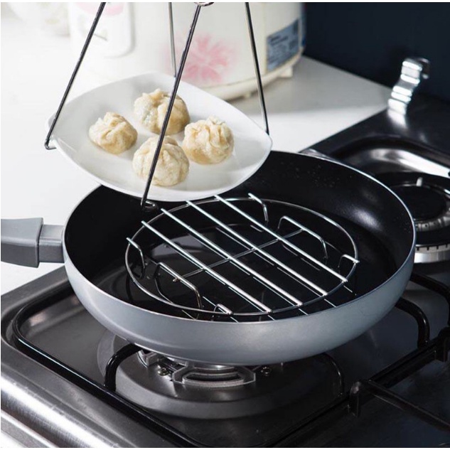 24830_50-3_20240813115800-4.jpg Vỉ Hấp Inox Không Gỉ Đa Năng 4 Chân Dùng Lót Đáy Nồi - Vỉ Hấp Inox Hấp Bánh Bao 4.5x17.5cm - VH01