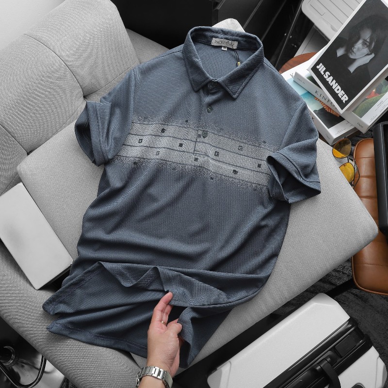 24846_z5730701931987-ed28536d5a56e29f192de6c4d0fd27b8-photoroom_20240814175048-4.jpg Áo Thun Nam Polo Cổ Bẻ Pack Horse Phối Hoạ Tiết Chữ G Độc Đáo - CS232