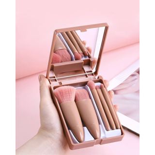 Kho sỉ hộp Cọ Trang Điểm 6 Món Mini Tiện Lợi Kho sỉ hộp Cọ Trang Điểm 6 Món Mini Tiện Lợi