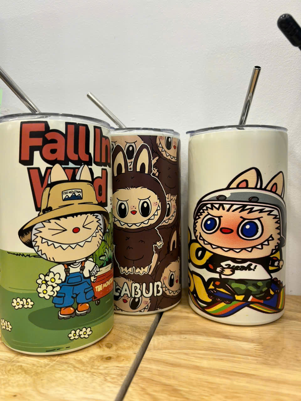 Ly Giữ Nhiệt Labubu 600ml Kèm Ống Hút 16x7.5x7.5cm Ly Giữ Nhiệt Labubu 600ml Kèm Ống Hút 16x7.5x7.5cm