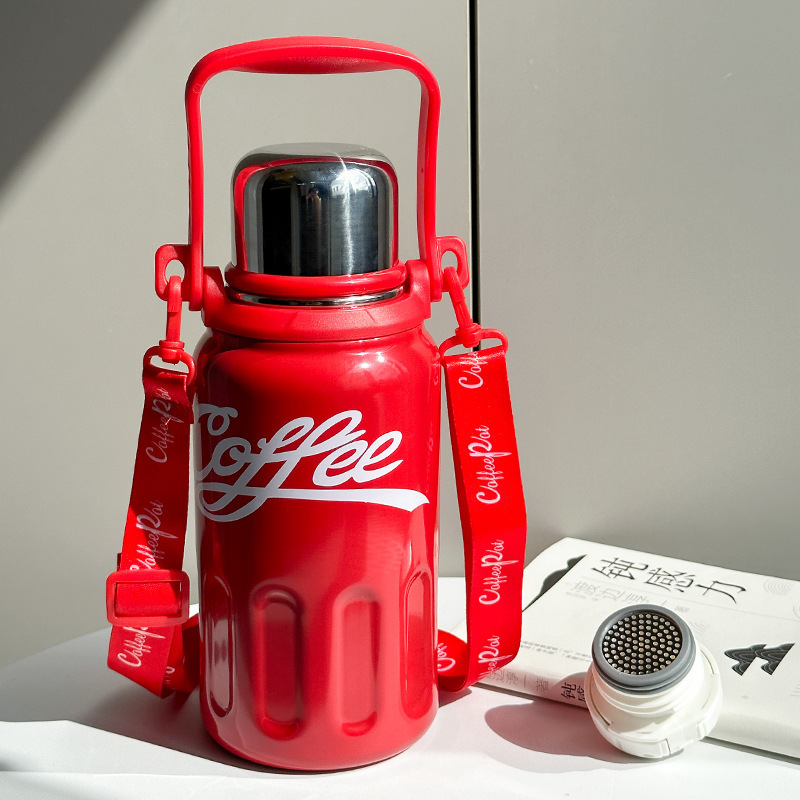 25228_o1cn01stxprh2m5vh0em6vj-2216174149777-0-cib_20240923180715-4.jpg Bình Giữ Nhiệt Coffee Có Quai Đeo Xách 1200ml 24x10x10cm - BGNCC01