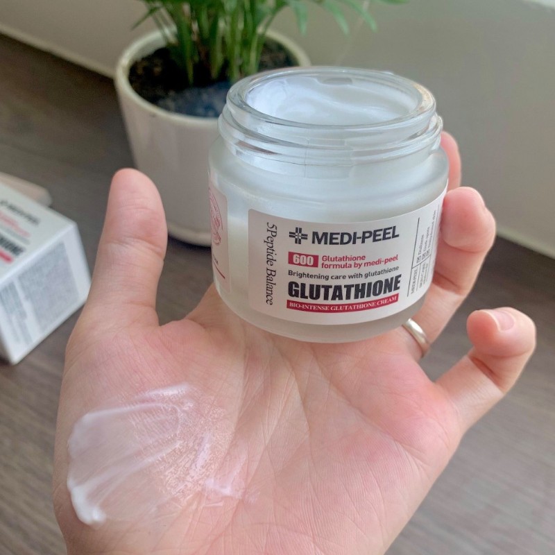 25232_adfsadf-photoroom-13_20240924160926-2.jpg Kem Face Glutathione Medi Peel Hỗ Trợ Dưỡng Trắng Da 50g - 8809409347462