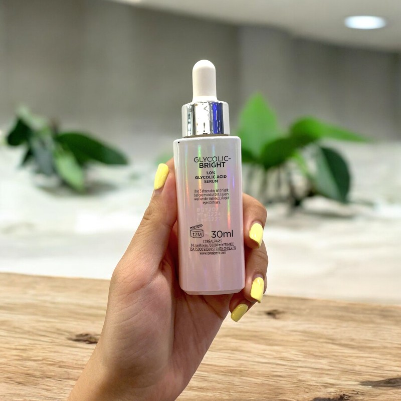 25388_serum-loreal-hong-phu-photoroom-3_20241007152629-13.jpg Serum Dưỡng Sáng Da Tức Thì Loreal Paris Glycolic-Bright Instant Glowing Serum 30ml - 8994993016587