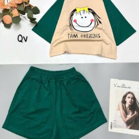 đồ bộ quần đùi áo crop top tay ngắn in chữ i am happy - DBO5114