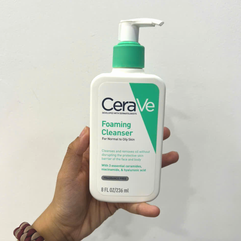Mua sỉ sữa Rửa Mặt Cerave Foaming Cleanser Xanh Ngọc Nhỏ 236ml - Dành Cho Da Thường Đến Da Dầu Mua sỉ sữa Rửa Mặt Cerave Foaming Cleanser Xanh Ngọc Nhỏ 236ml - Dành Cho Da Thường Đến Da Dầu