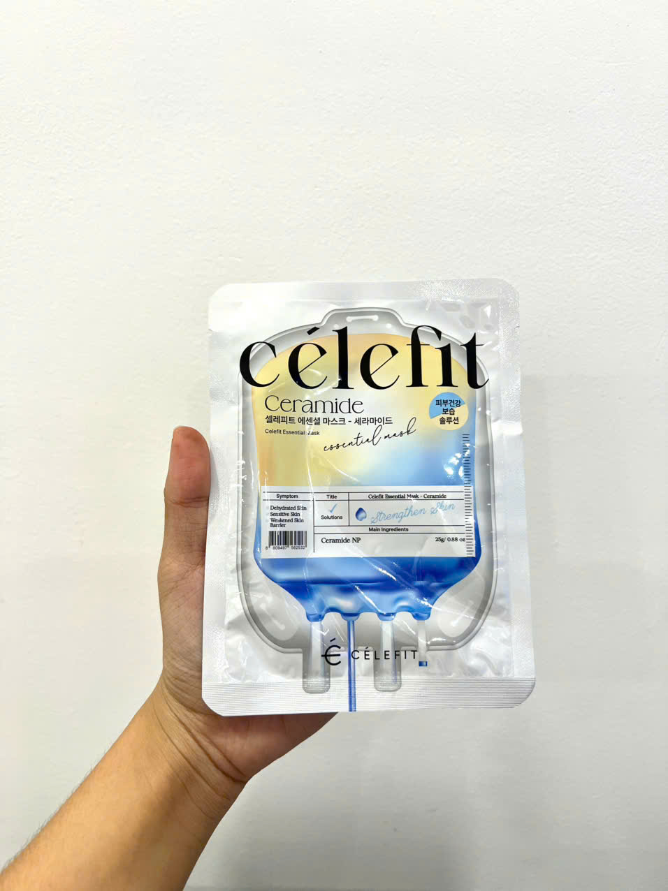 25689_z6012139779480-7d6bb1672e36465ef9246598d7868894_20241108164023-1.jpg Mặt Nạ Celefit Mask Ceramide Màu Cam Hỗ Trợ Cấp Ẩm Da Hộp 10 Miếng - 8809497562532