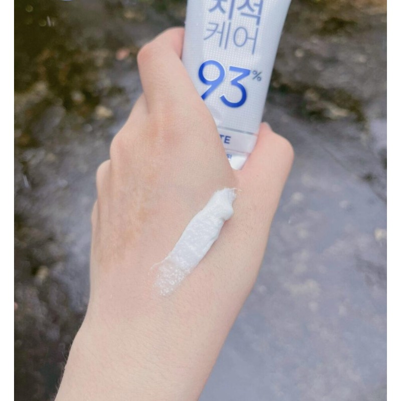 Kem Đánh Răng Median Dental IQ 93% Hàn Quốc 120g - Hàng Công Ty Chính Hãng Kem Đánh Răng Median Dental IQ 93% Hàn Quốc 120g - Hàng Công Ty Chính Hãng