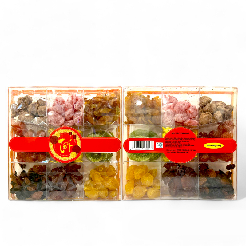 Nguồn sỉ set Hộp Mix Mứt 9 Vị (Đào Hồng, Đào Vàng, Đào Bổ, Kiwi, Mận Cơm, Xí Muội Voi, Nho Vàng, Nho Chile, Vỏ Bưởi Chanh Dây) Ngôi Sao Lớn 700G Hộp Tết Nguồn sỉ set Hộp Mix Mứt 9 Vị (Đào Hồng, Đào Vàng, Đào Bổ, Kiwi, Mận Cơm, Xí Muội Voi, Nho Vàng, Nho Chile, Vỏ Bưởi Chanh Dây) Ngôi Sao Lớn 700G Hộp Tết