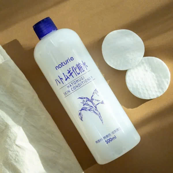 Mua sỉ nước Hoa Hồng Hatomugi Ý Dĩ Skin Conditioner 500ml Dành Cho Da Dầu Mụn