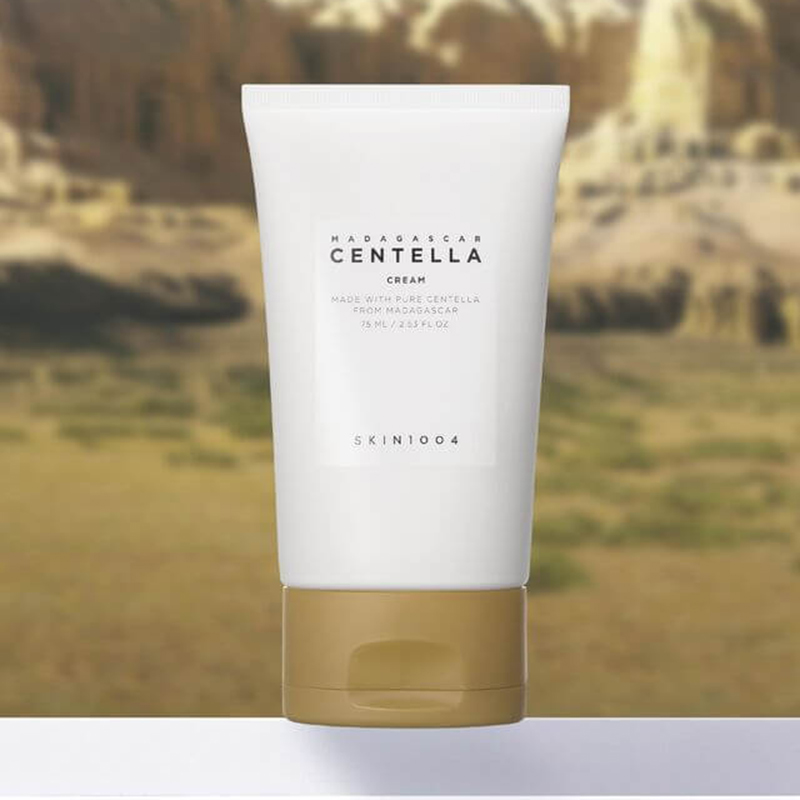 25775_kem-duong-am-skin1004-madagascar_20241206122417-1.jpg Kem Dưỡng Ẩm Rau Má Skin1004 Madagascar Centella Cream 75ml - 8809576260441
