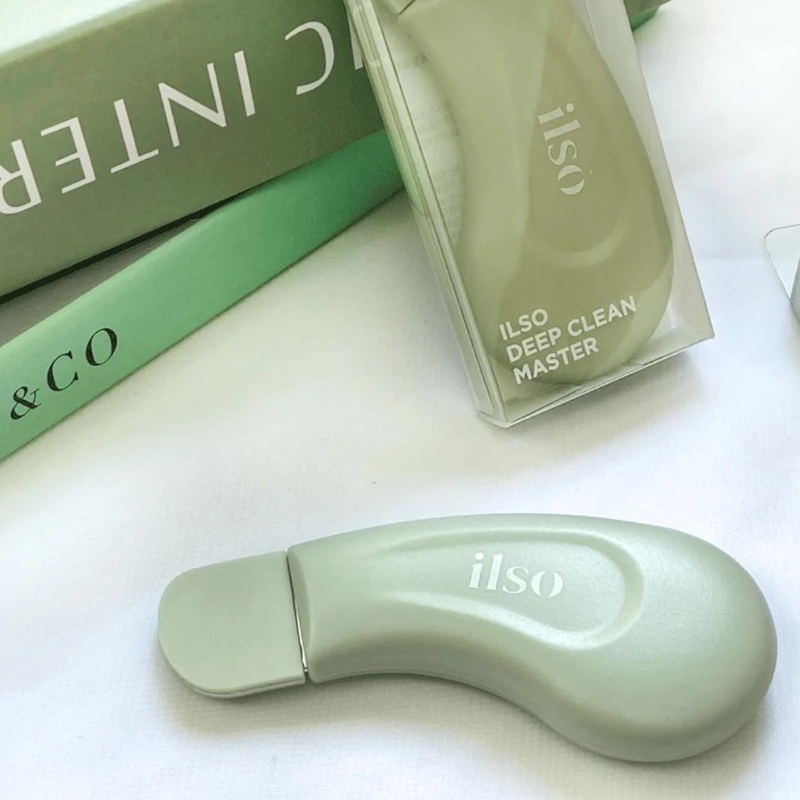 Giá sỉ combo Tinh Chất Ủ Mụn Đầu Đen 150g + Cây Đẩy Mụn Đầu Đen ILSO Giúp Sạch Bã Nhờn Sáng Da Giá sỉ combo Tinh Chất Ủ Mụn Đầu Đen 150g + Cây Đẩy Mụn Đầu Đen ILSO Giúp Sạch Bã Nhờn Sáng Da