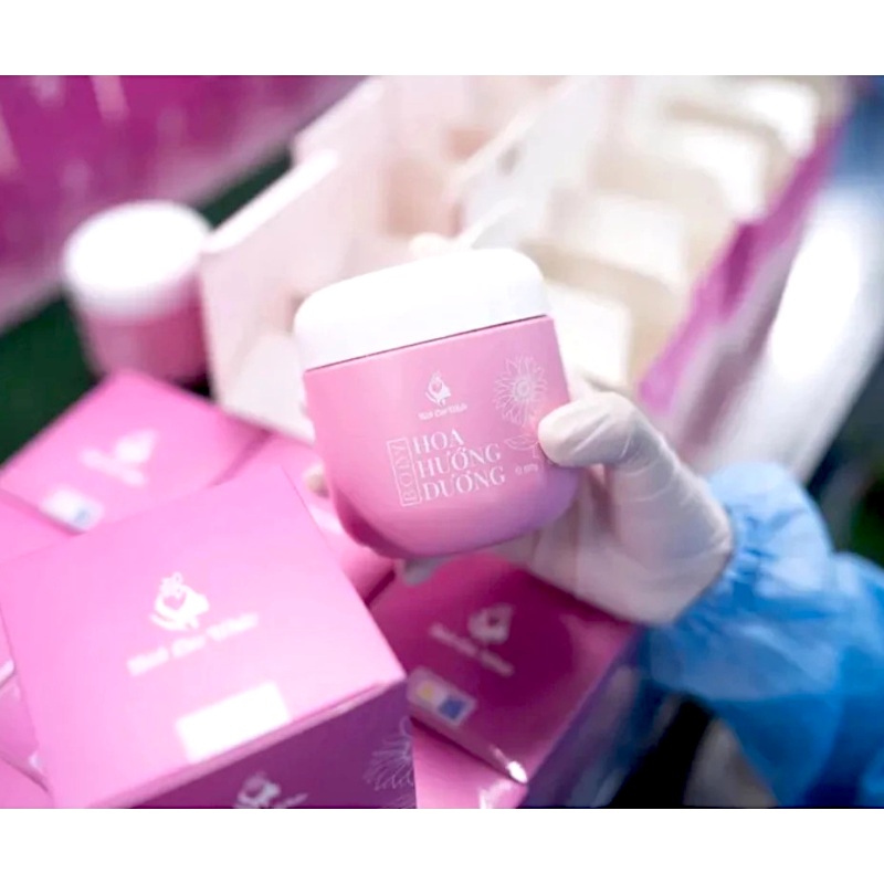 25815_kem-body-bich-cao-hong-phu-photoroom_20241123165408-2.png Kem Body Trắng Da Bích Cao White Hoa Hướng Dương 300g - Mỹ Phẩm Bích Cao - 8938560031016