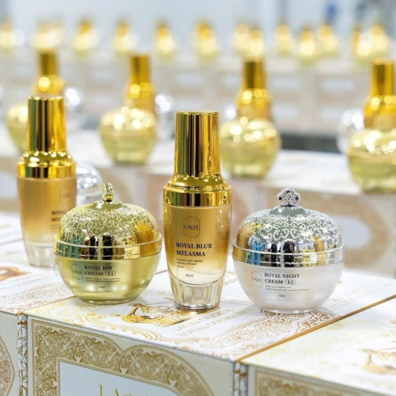Shop sỉ combo Cao Nám Hoàng Gia Lachi (Serum + Kem Face Ban Ngày + Kem Face Ban Đêm) Giúp Mờ Nám Trắng Da Shop sỉ combo Cao Nám Hoàng Gia Lachi (Serum + Kem Face Ban Ngày + Kem Face Ban Đêm) Giúp Mờ Nám Trắng Da
