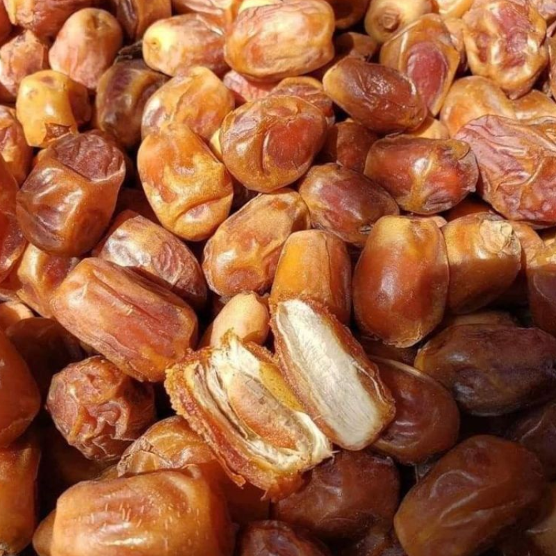 25867_z6121864545640-22a5d77a3cecac207657874e0882f89b-photoroom-photoroom-2_20241213145512-1.png Chà Là Sấy Dẻo Thơm Ngon 400g - CLSD400