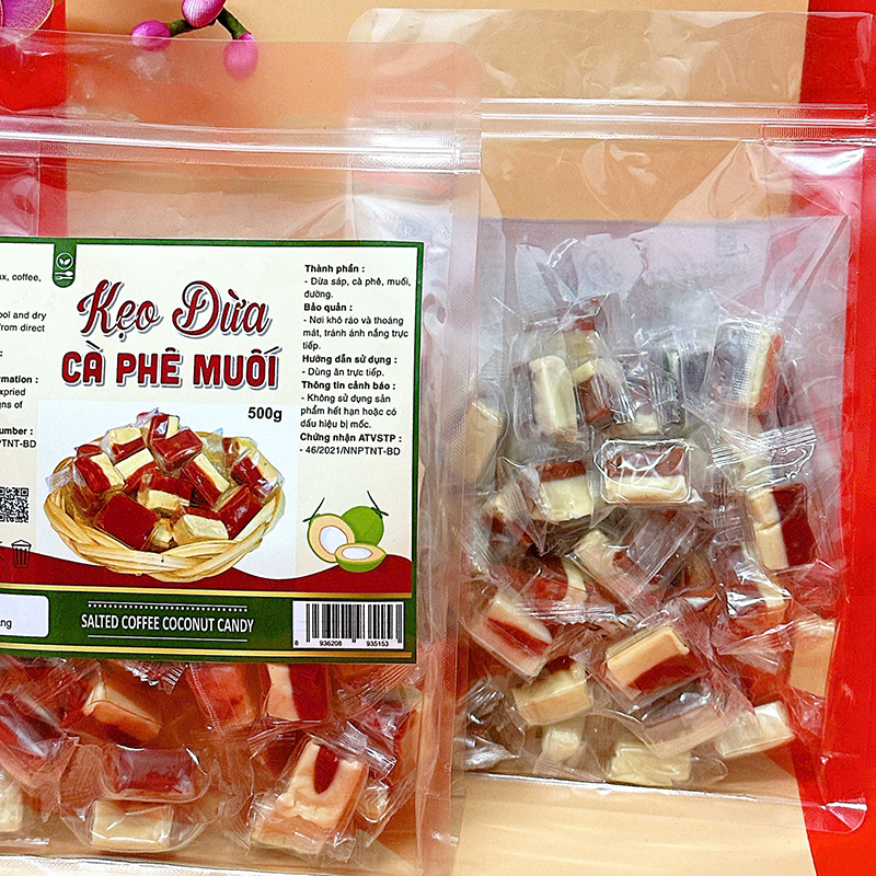 25874_z6125813750316-693b73e5785e7c49250d8e04bfeeb7c7_20241214145446-1.jpg Kẹo Dừa Cà Phê Muối Túi Zip 500g - KDCPMTZ500