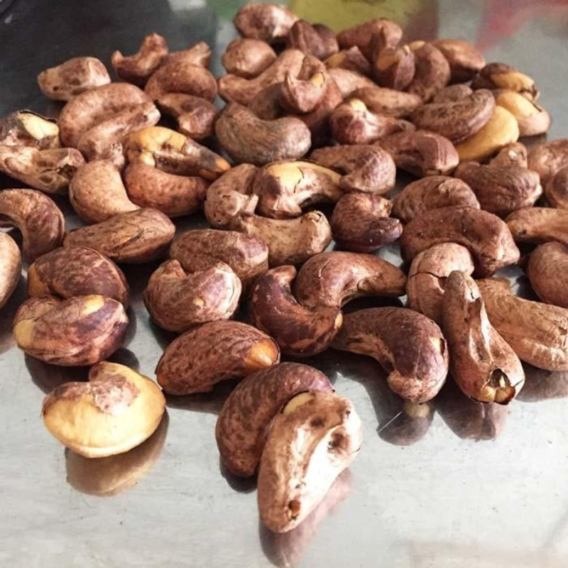 Giá sỉ hạt Điều Rang Muối Thơm Ngon Hộp 300g Giá sỉ hạt Điều Rang Muối Thơm Ngon Hộp 300g