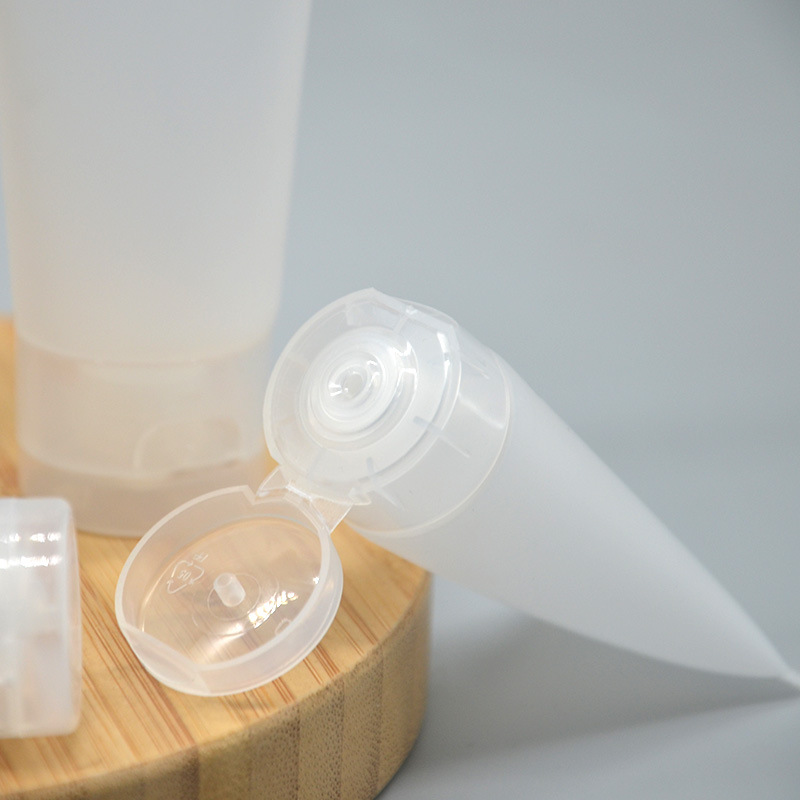 25932_17232281786-369418748_20250114151856-2.jpg Lọ Nhựa Chiết Mỹ Phẩm Dạng Tuýp - Tuýp Đựng Kem Dưỡng Da Dầu Gội Sữa Rửa Mặt 30ml 9x2.9x4.5cm - TDCMP